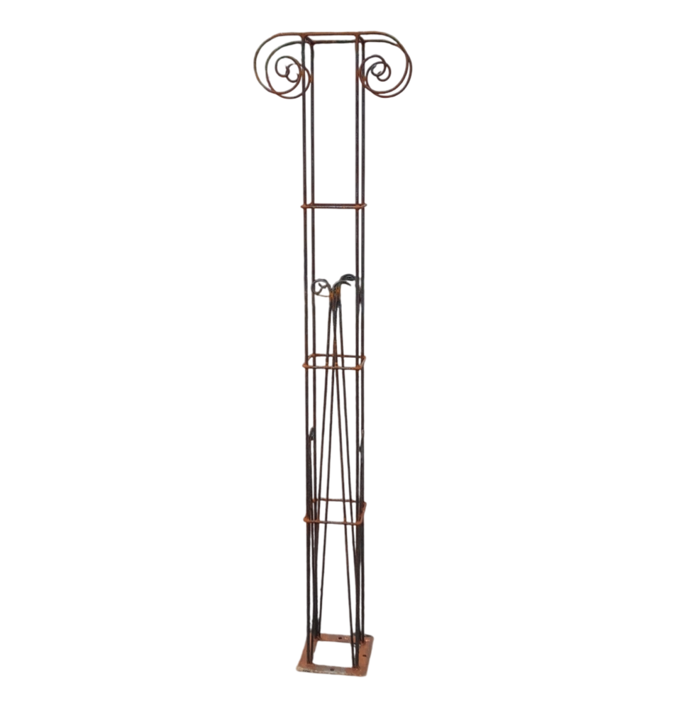 Schmiedeeiserne Ranksäule quadratisch Artikelnummer 72S0200 als Stele oder Ständer für das modulare Pergola- und Rankgestellsystem Homeland 72